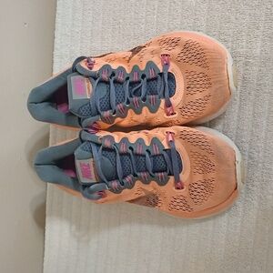 Nike Women's Coral and Gray Lunar glide 5 Athletic Shoes Size 9